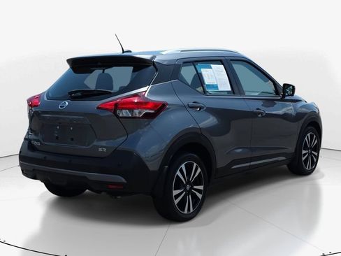 Used 2020 Nissan Kicks SR w/ SR Premium Package FWD image 6
