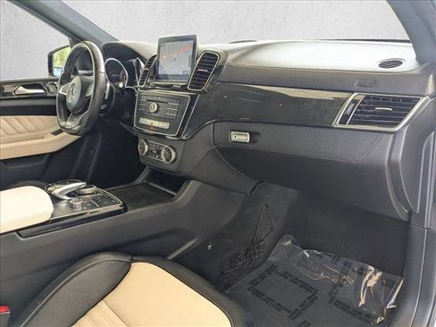Used 2018 Mercedes-Benz GLE 43 AMG 4MATIC image 21