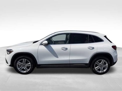 Used 2022 Mercedes-Benz GLA 250 4MATIC image 4
