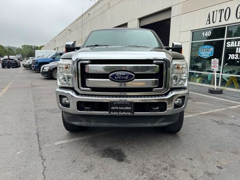 Used 2012 Ford F250 Lariat w/ Chrome Pkg AWD/4WD image 2