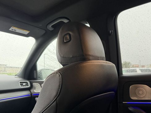 Used 2023 Mercedes-Benz GLE 350 4MATIC w/ AMG Line Exterior image 37