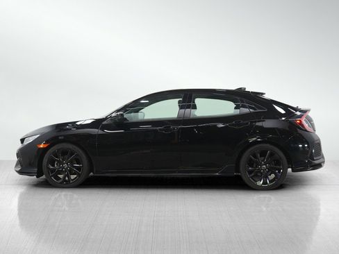 Used 2019 Honda Civic Sport Touring image 2