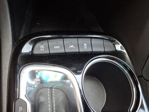 Certified 2023 Buick Encore GX Essence w/ Experience Buick Package image 19