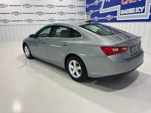 Used 2023 Chevrolet Malibu LS FWD image 4