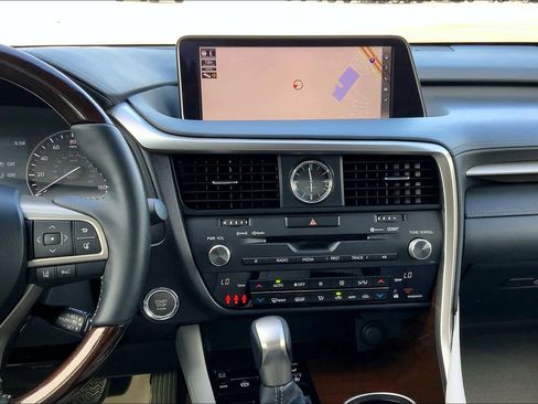 Used 2017 Lexus RX 350 w/ Premium Package image 7