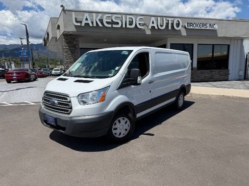 Used 2019 Ford Transit 250 130 Low Roof RWD image 2