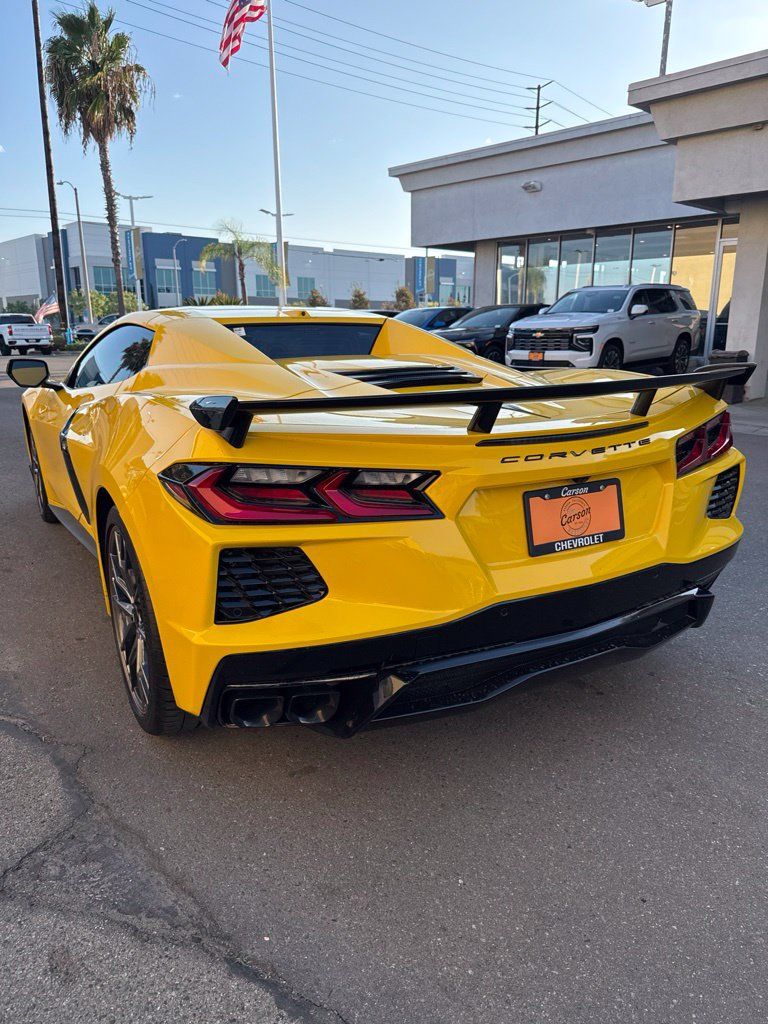 Used 2026 Chevrolet Corvette Stingray Premium Conv w/ Z51 Performance Package RWD image 5