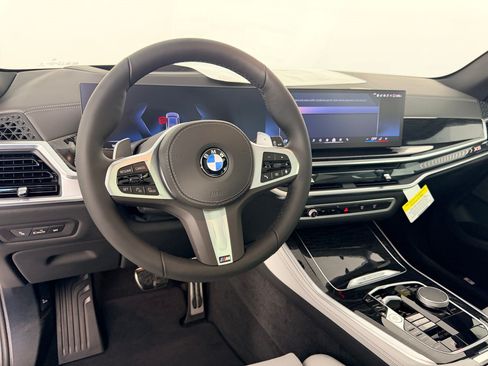 New 2026 BMW X5 sDrive40i w/ M Sport Package RWD image 14