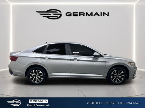 Used 2025 Volkswagen Jetta S FWD image 8