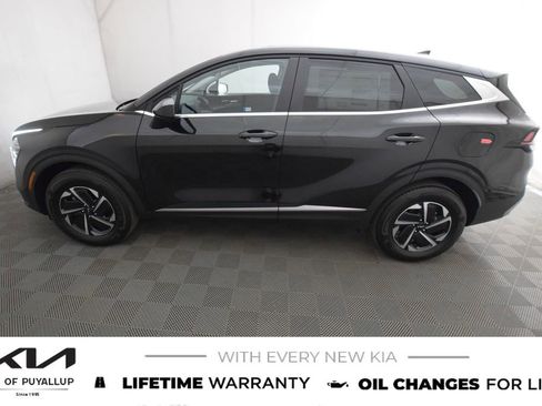 New 2025 Kia Sportage LX image 8