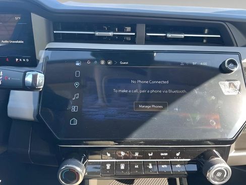 New 2027 Chevrolet Bolt LT w/ Comfort Package FWD image 23