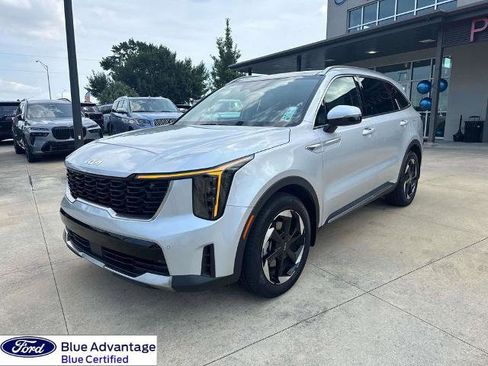 Used 2025 Kia Sorento EX w/ EX Panoramic Sunroof Package AWD/4WD image 5