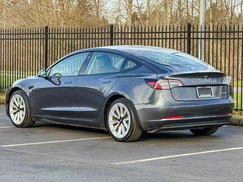 Used 2021 Tesla Model 3 Long Range image 5