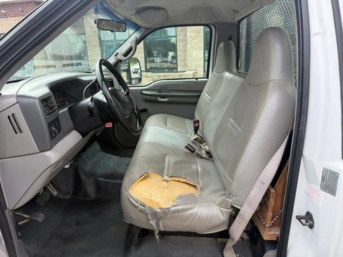 Used 1999 Ford F450 2WD Regular Cab Super Duty image 19