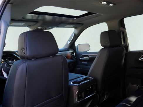 New 2026 GMC Sierra 1500 Denali w/ Denali Reserve Package image 35