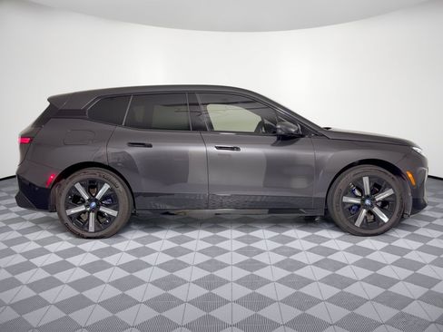 Certified 2024 BMW iX xDrive50 w/ Premium Package AWD/4WD image 8