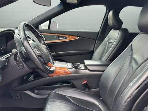 Used 2016 Lincoln MKX Select w/ Select Plus Package FWD image 20