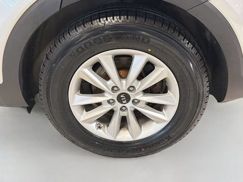 Used 2019 Kia Sorento AWD image 27