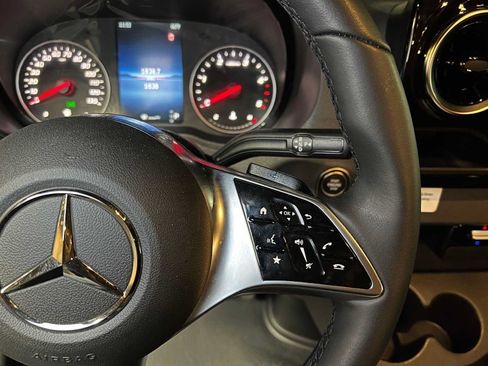 Used 2026 Mercedes-Benz Sprinter 2500 image 30