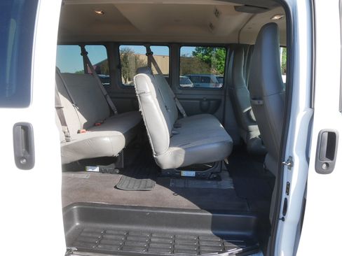 Used 2024 Chevrolet Express 3500 LT w/ LT Preferred Equipment Group RWD image 20