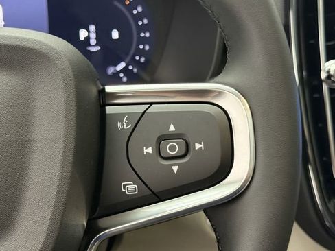 New 2026 Volvo XC40 B5 Plus w/ Protection Package Premier image 17