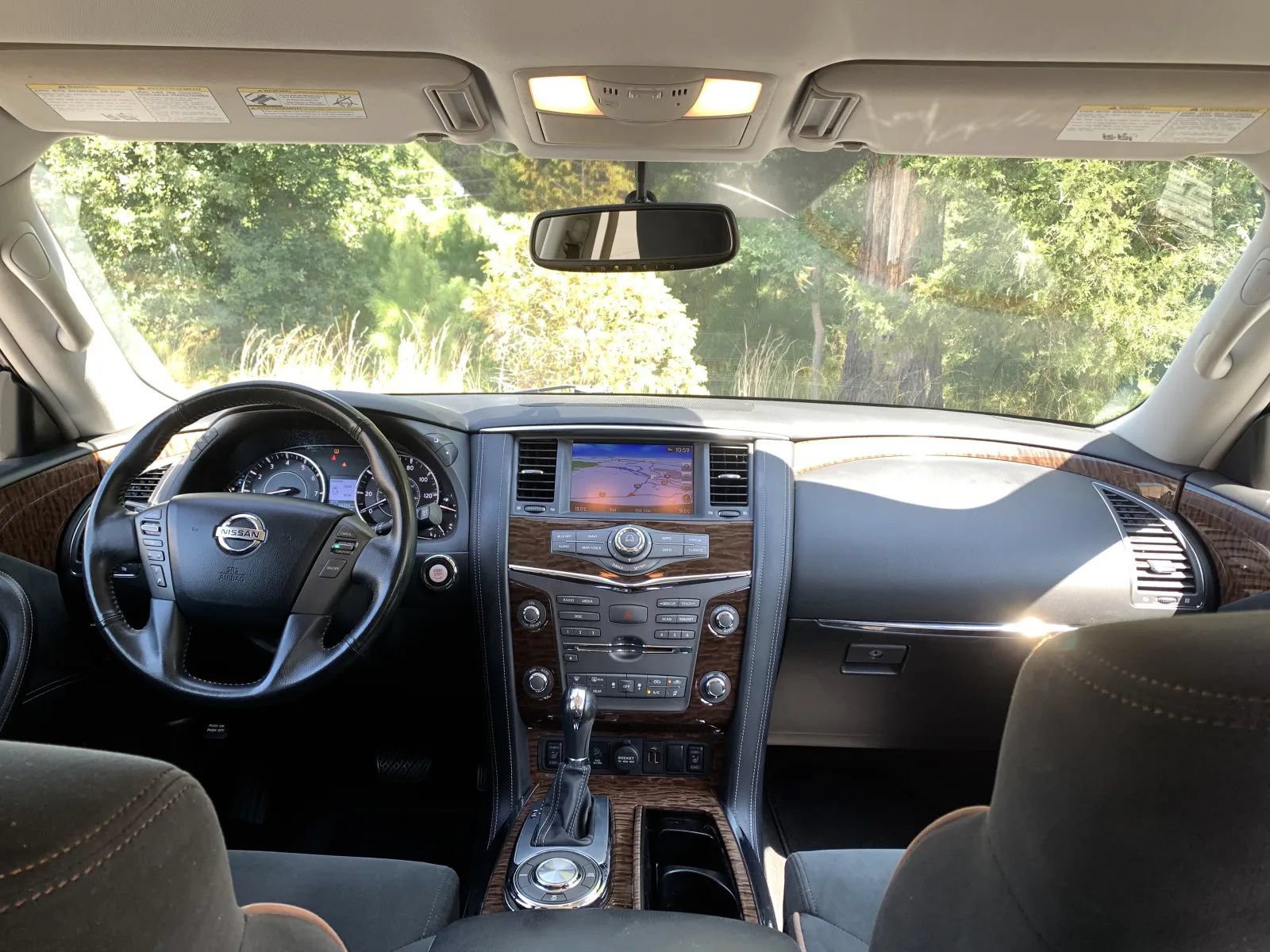 Used 2018 Nissan Armada SV w/ Driver Package RWD image 12
