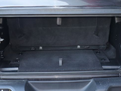 Used 2019 Jeep Wrangler Sport image 9