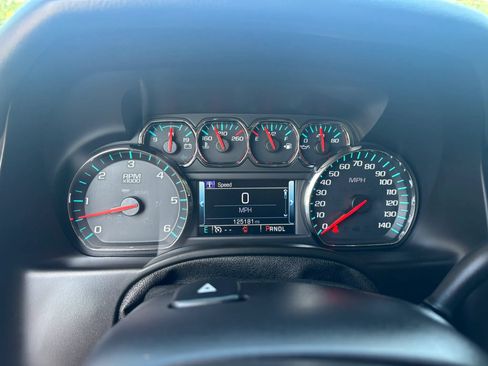 Used 2017 GMC Yukon SLT w/ Open Road Package RWD image 15