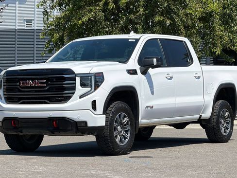 Used 2025 GMC Sierra 1500 AT4 AWD/4WD image 8