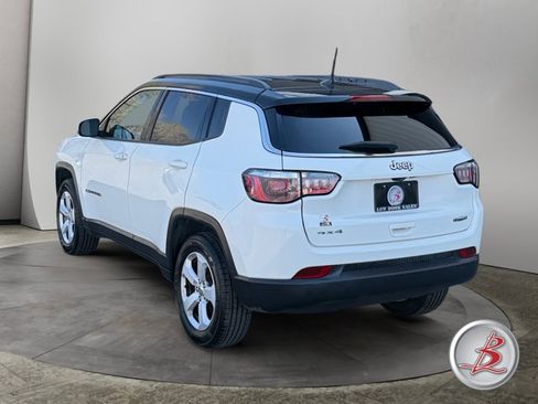 Used 2019 Jeep Compass Latitude w/ Popular Equipment Group AWD/4WD image 5