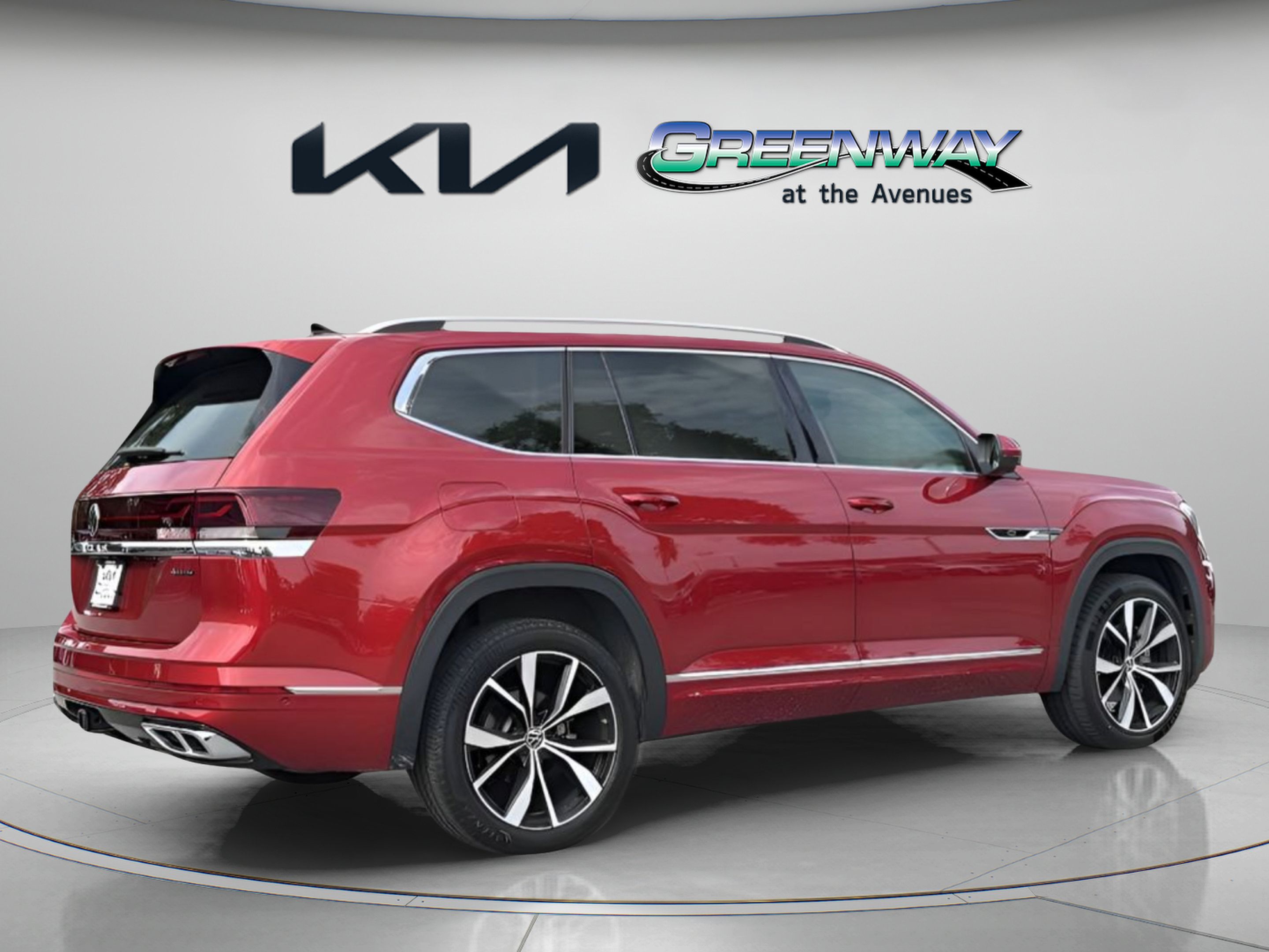 Used 2024 Volkswagen Atlas SEL Premium R-Line AWD/4WD image 6