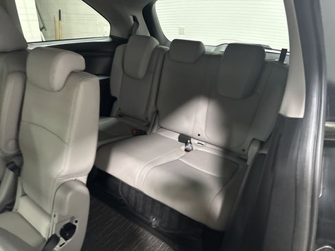 Used 2024 Honda Odyssey EX-L image 35