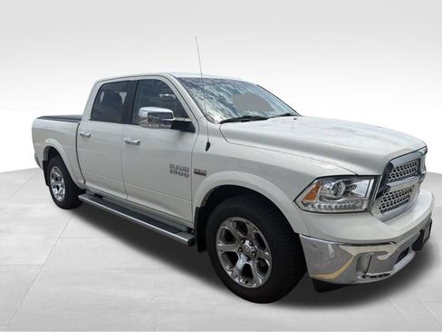Used 2017 RAM 1500 Laramie w/ Convenience Group AWD/4WD image 20