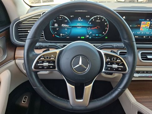 Used 2023 Mercedes-Benz GLS 450 4MATIC image 24