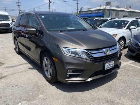 Used 2018 Honda Odyssey EX-L image 7