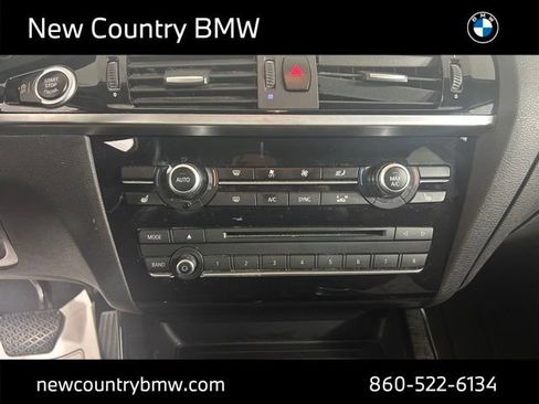 Used 2017 BMW X3 xDrive28i AWD/4WD image 21