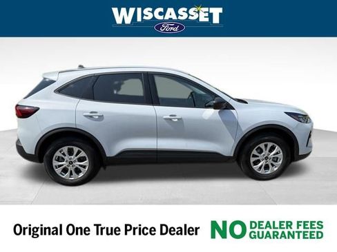 Used 2025 Ford Escape Active w/ Cold Weather Package image 6
