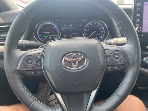 Used 2023 Toyota Camry XSE w/ Cold Weather Package image 21