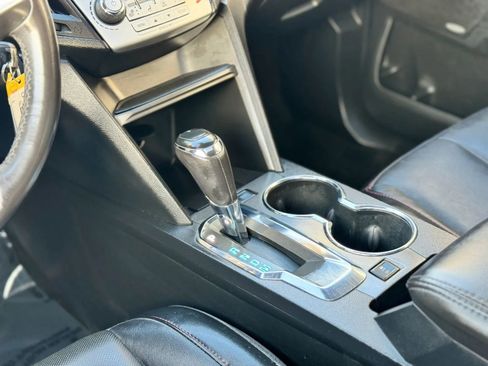 Used 2017 Chevrolet Equinox LT w/ Midnight Edition image 24