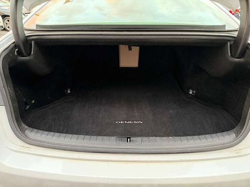 Used 2015 Hyundai Genesis 3.8 w/ Option Group 04 image 7