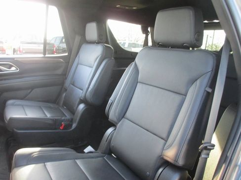 Certified 2021 Chevrolet Tahoe Z71 w/ Luxury Package image 21