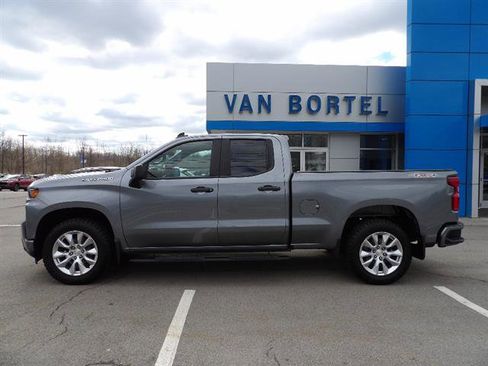 Certified 2021 Chevrolet Silverado 1500 Custom image 2