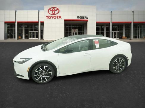 New 2026 Toyota Prius Plug-In Hybrid image 12
