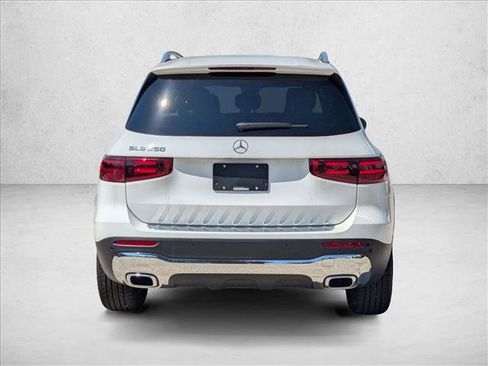 Certified 2025 Mercedes-Benz GLB 250 image 8