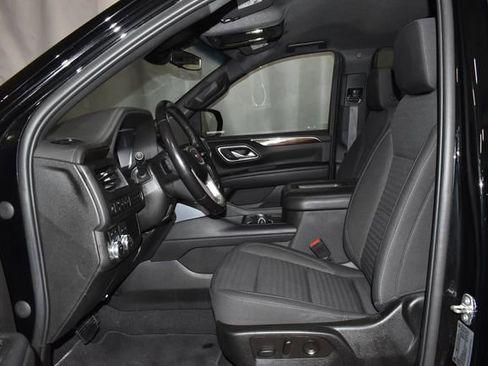 Used 2022 GMC Yukon SLE image 12