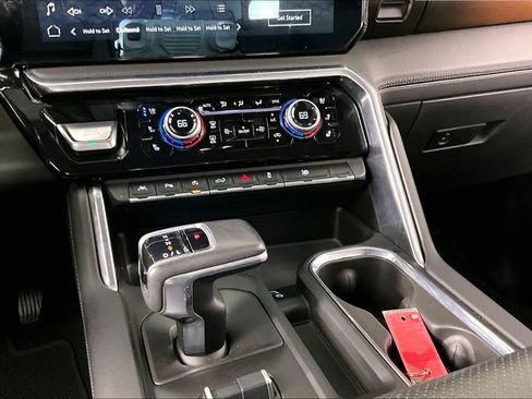 Used 2022 GMC Sierra 1500 Denali w/ Denali Reserve Package RWD image 9