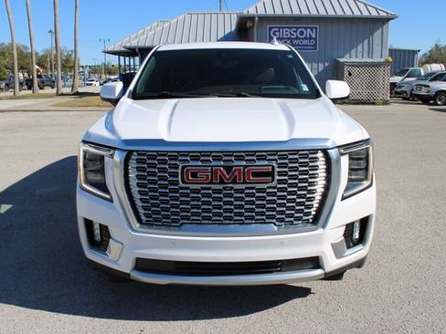 Used 2021 GMC Yukon Denali w/ Denali Ultimate Package image 2