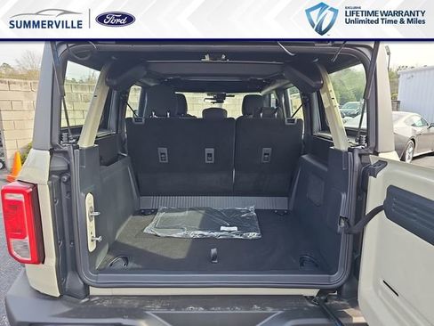 New 2025 Ford Bronco 4-Door AWD/4WD image 14