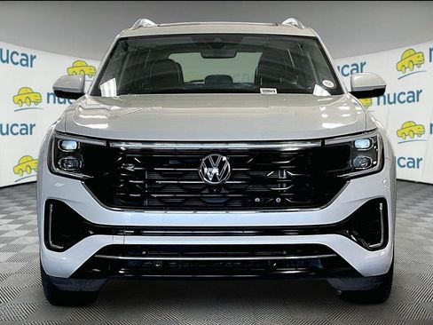 Used 2024 Volkswagen Atlas SEL Premium R-Line AWD/4WD image 2