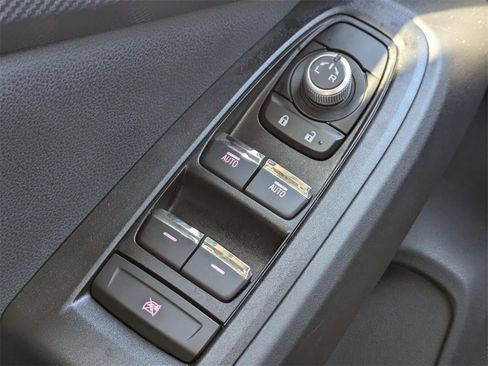 Used 2025 Subaru Crosstrek 2.5i Limited w/ Popular Package #3A image 29